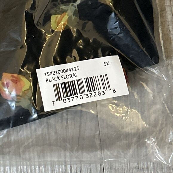 Terra & Sky Black Red Floral Maxi Dress Plus Size 5X 3/4 Sleeve Keyhole Tie Neck - Picture 5 of 16